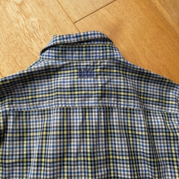 HUGO BOSS PLAID BUTTON UP LONG SLEEVES SHIRT - XL - Picture 5 of 14